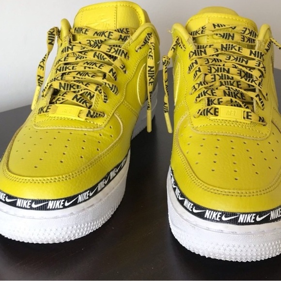 Nike Air Force 1 Low SE Premium - Yellow - Picture 3 of 4